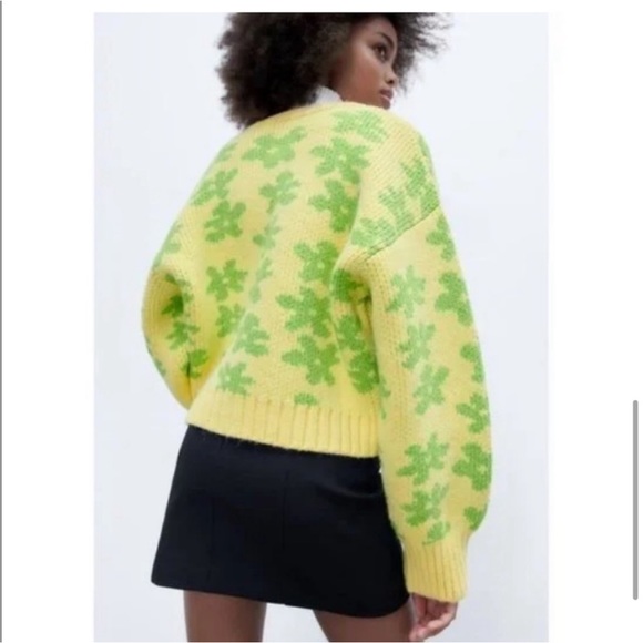 NWT ZARA floral jacquard knit cardigan size L - Picture 5 of 9